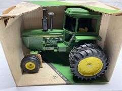 John Deere Sound Gard tractor