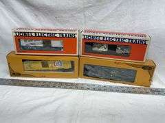 Lionel O gauge train cars