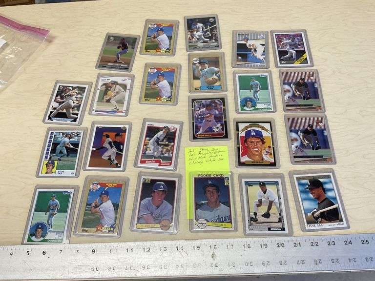 23 Steve Sax baseball cards Legacy Auction Company