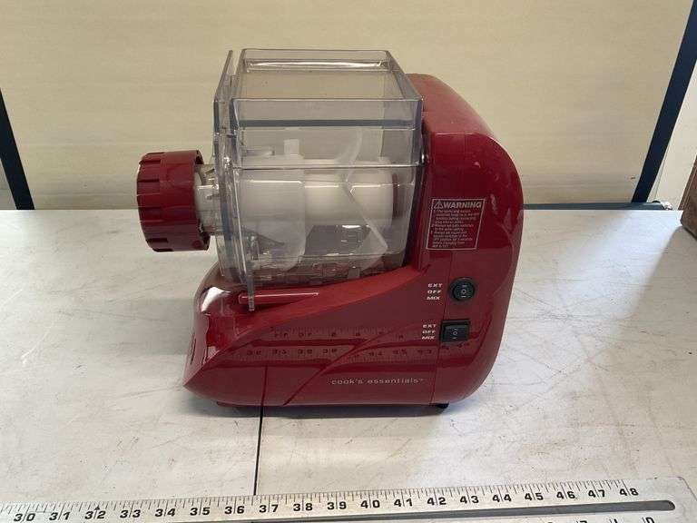Cooks essentials pasta maker