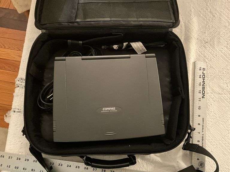 Compaq computer and case - Legacy Auction Company