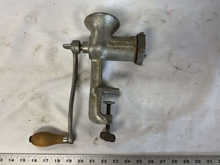 Meat grinder