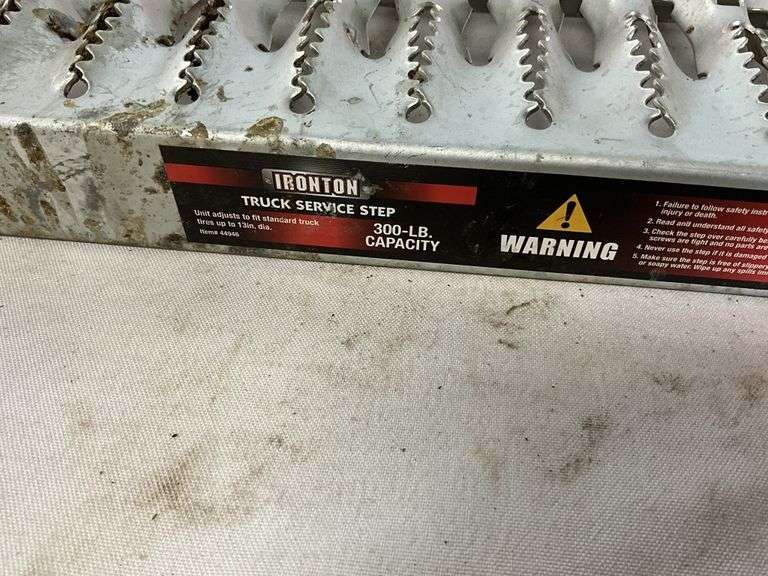 Truck service step