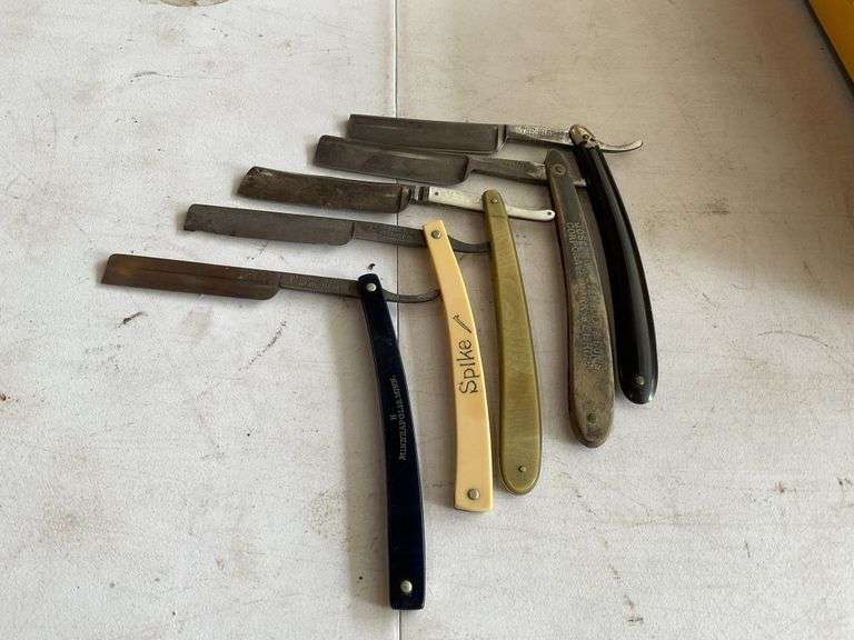 Vintage straight razors - Legacy Auction Company
