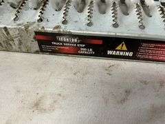 Truck service step