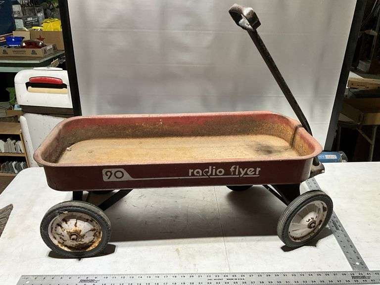Radio Flyer 90 wagon, some rust