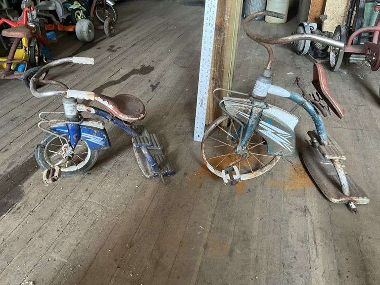 Vintage tricycles, as is