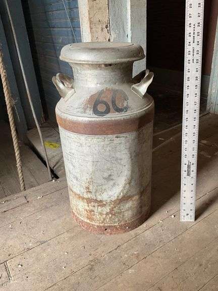 Superior milk can