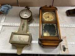 Vintage sessions clock and clock made in China