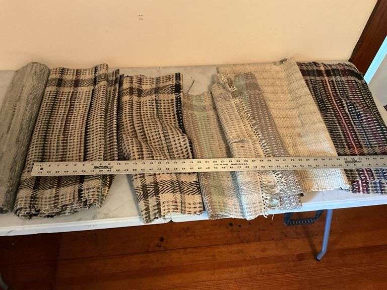 Used Throw Rug Throw rugs - Legacy Auction Company