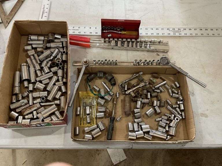 Assorted sockets, ratchets, holders etc