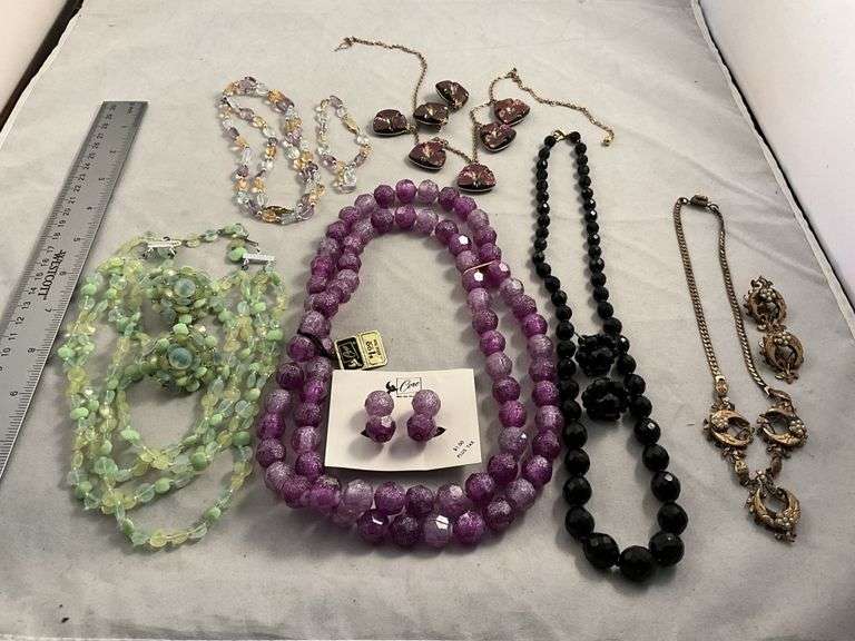 Jewelry sets - Legacy Auction Company