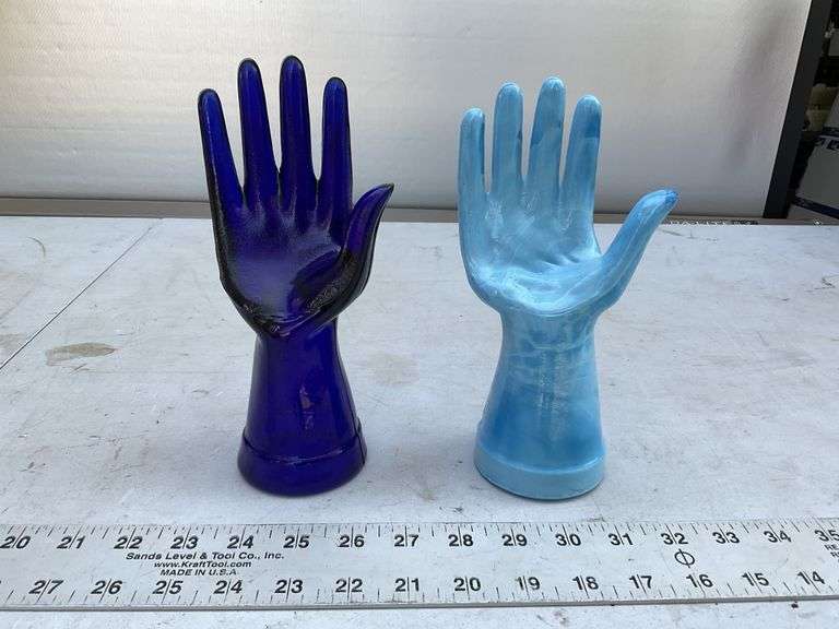 Jewelry display glass hands