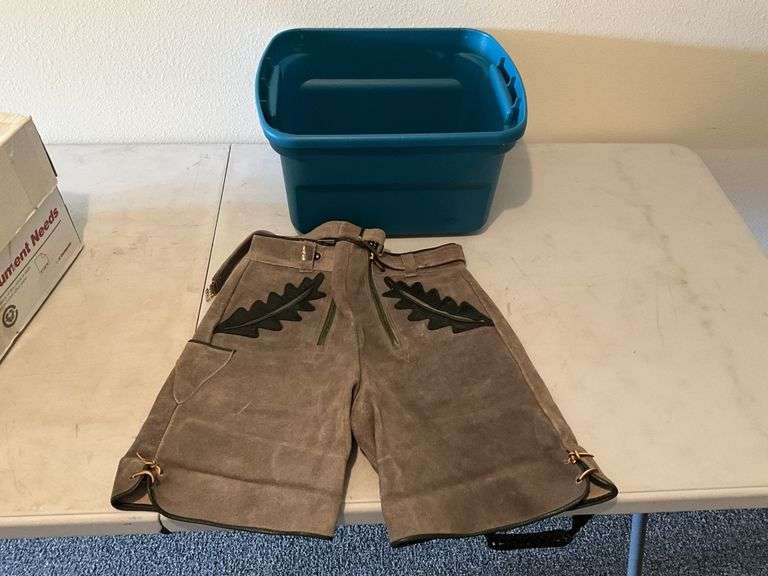 Fuggerei Legacy Lederhosen