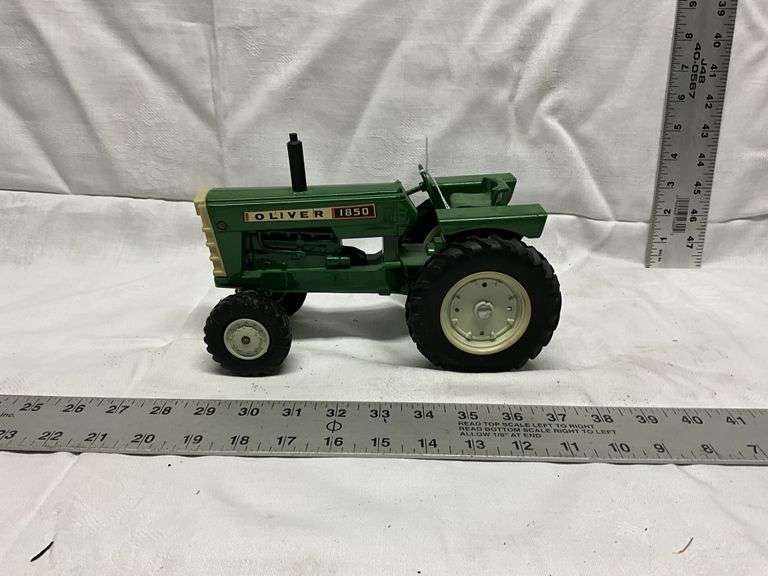 Oliver wide front 1850