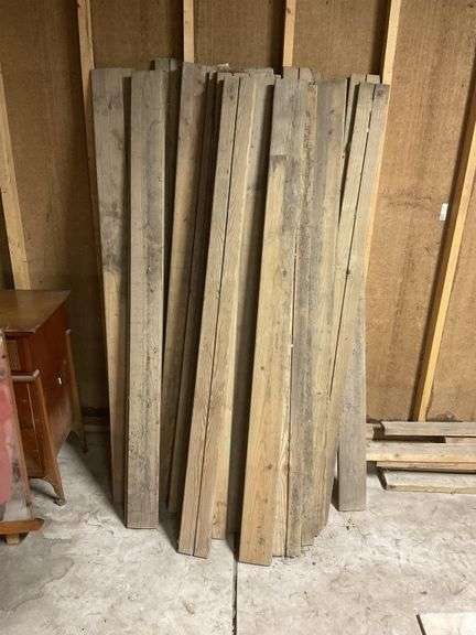Approx. 29 treated 1" x 5" x 5' deck boards
