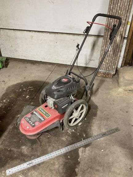 Earthquake 22" gas weed trimmer, 163 cc, loose