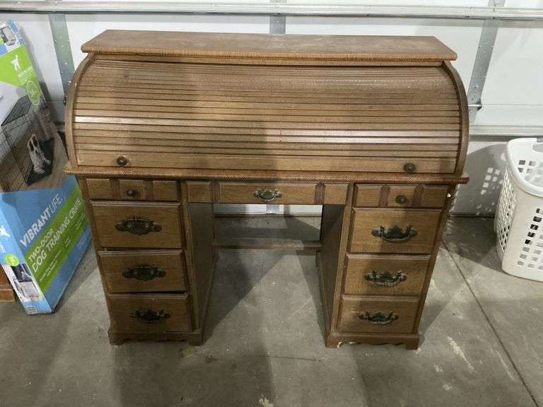 Roll top desk 46 x 22 x 41