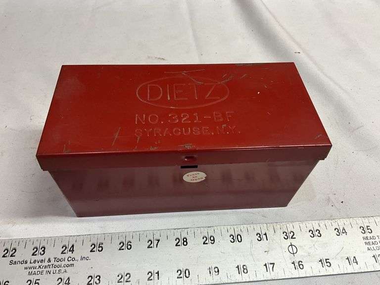 Dietz road reflectors