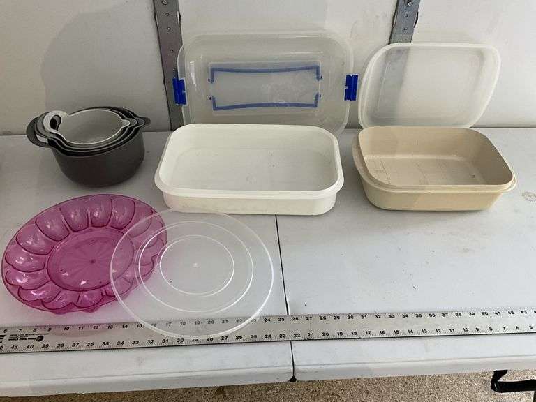 Plastic bar pans with lids, deviled egg tray and