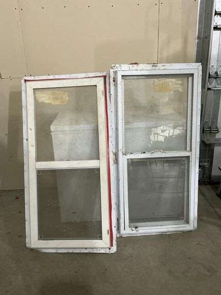 2 windows