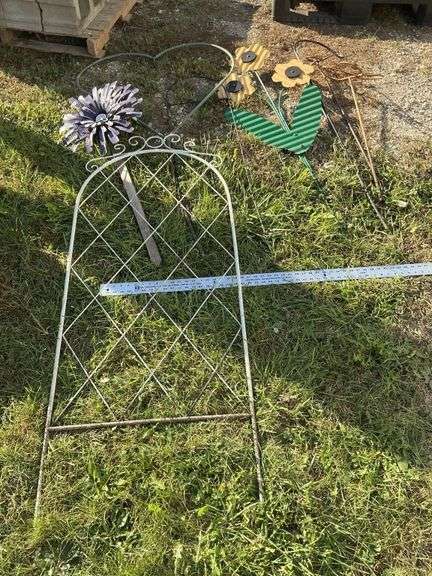 Yard decor