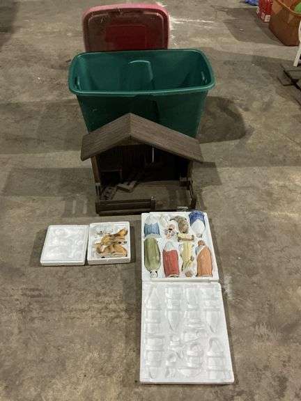 Homco nativity set and tote