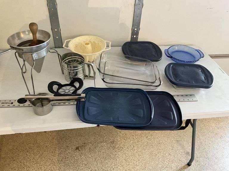 Pie plate, casserole dishes with lids, bundt