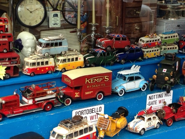 TOY, SIGN & ADVERTISING CONSIGNMENT AUCTIONS
