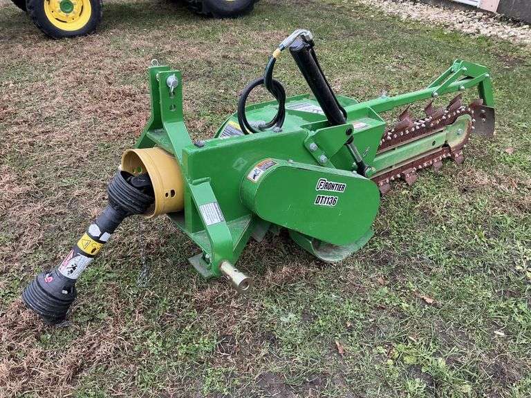 Frontier DT1136 3-point trencher
