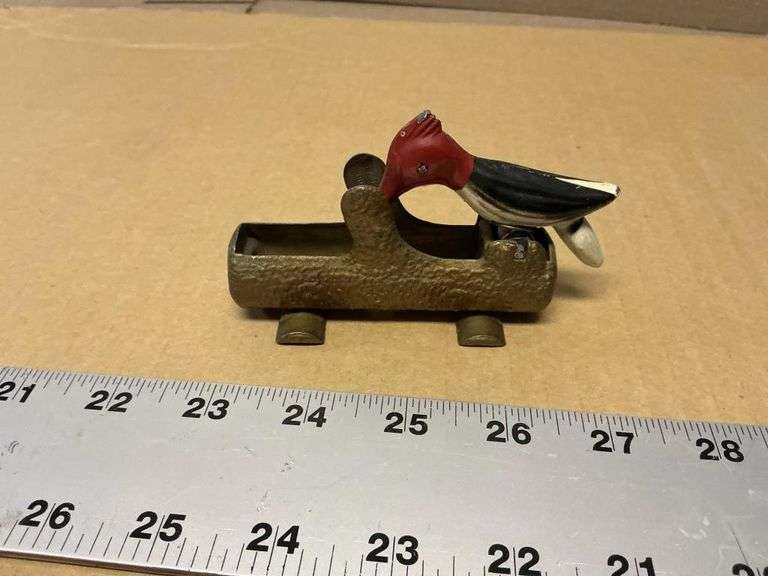 Cast-iron toothpick dispenser