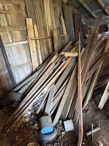 Assorted wood, buyer removes!