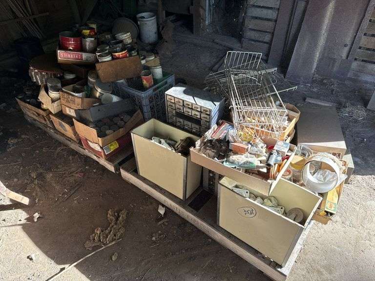 2 pallets of hardware