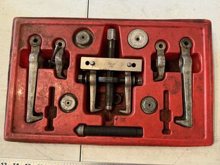 Snap-on puller