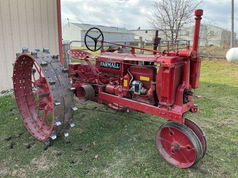 Farmall F-12, runs great!