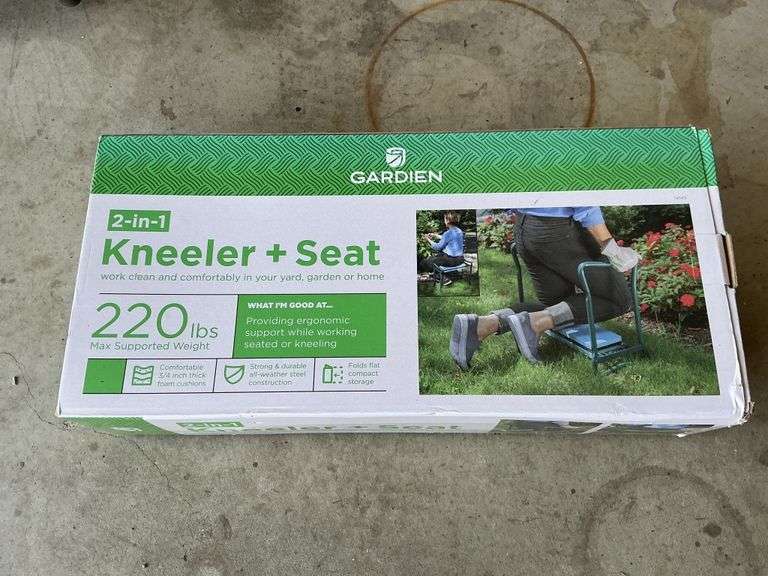 Garden kneeler/seat