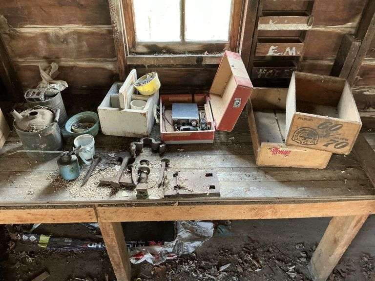 Hardware/CB/wooden crates