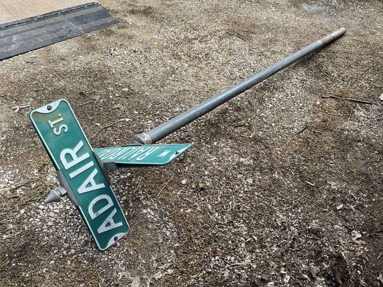 9' Adair st./W. Railroad St.