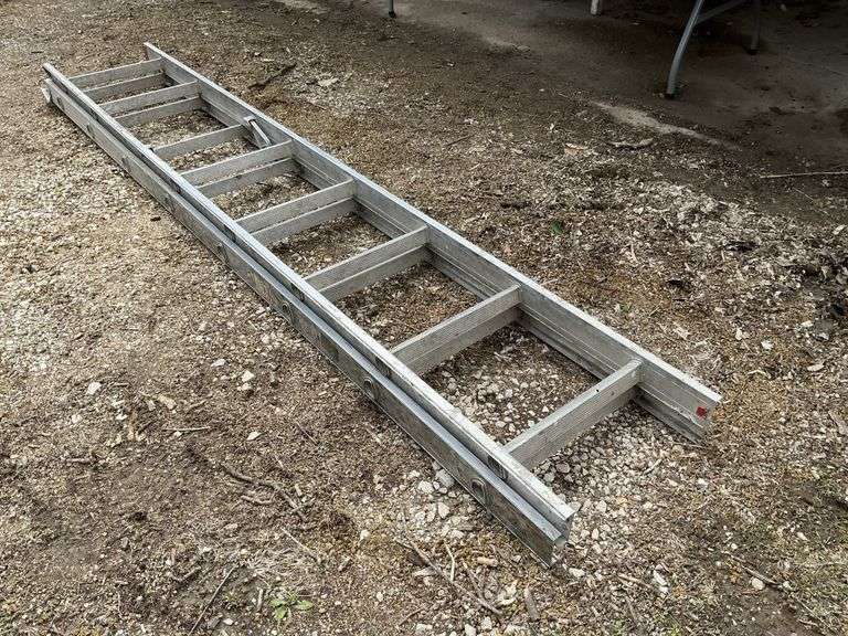 16' Warner extension ladder