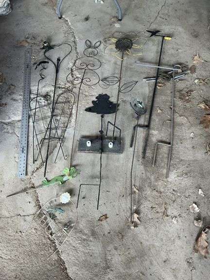 Metal yard decor