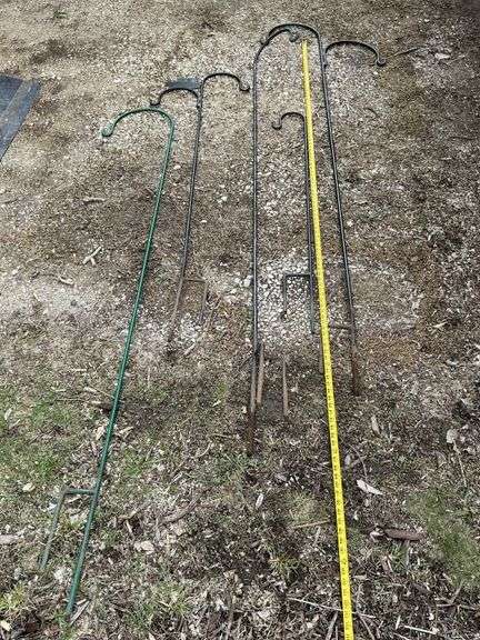 Shepherds hooks