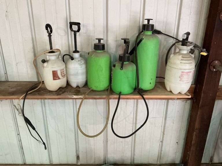 Hand sprayers
