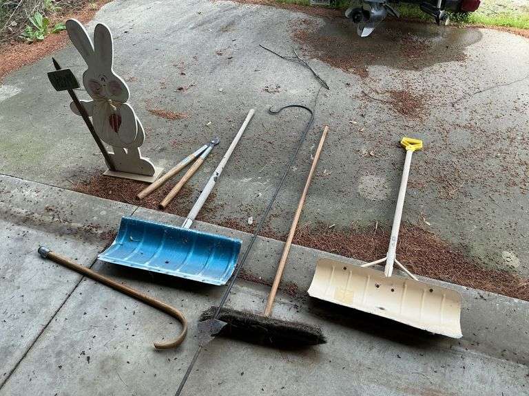 Hand tools/shepherds hook, etc.