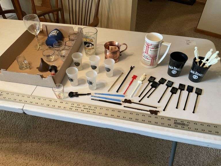 Assorted bar ware, shot glasses etc.