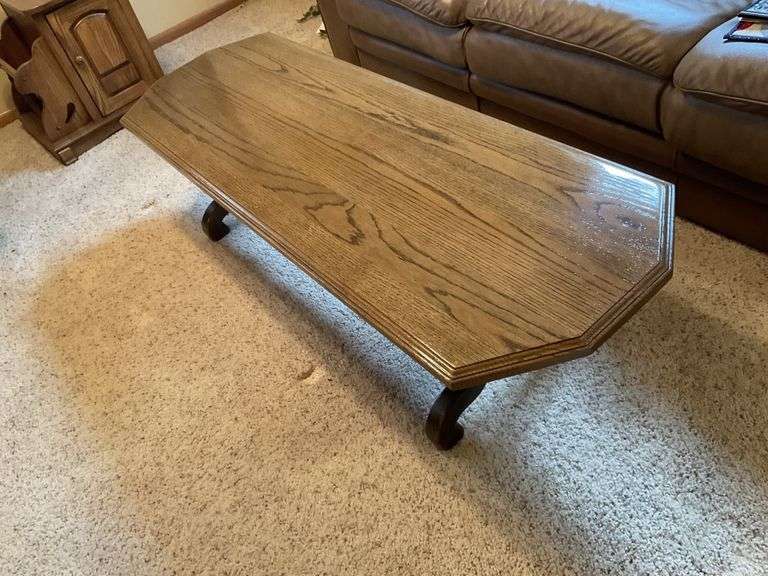 Oak coffee table, 5'x 20"
