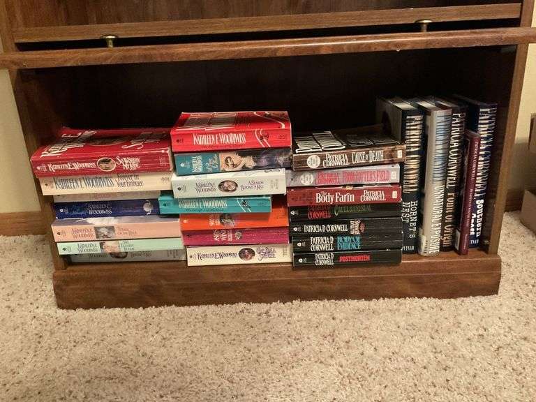 Patricia Cornwell and Kathleen Woodiwiss books
