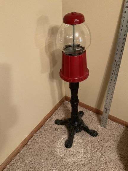 Swivel Gumball machine on cast base