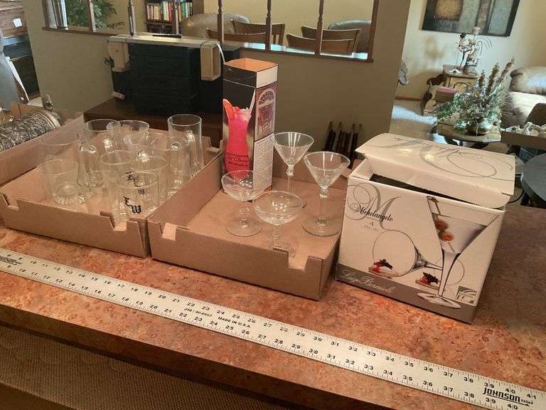 Bar glasses and stemware
