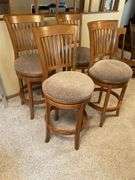 4- swivel barstools