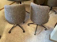 40" table, 4- swivel chairs, 1- leaf
